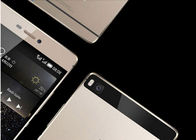 Les Smartphones en métal blanc avec les écrans MT6572 de 5 pouces conjuguent l'androïde 4,4 P8 de noyau